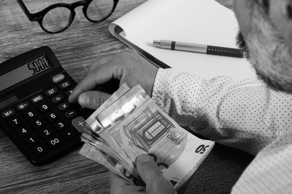 Créditos para Reunificar Deudas · Asesoría Financiera / Asesores de Préstamos Majadahonda